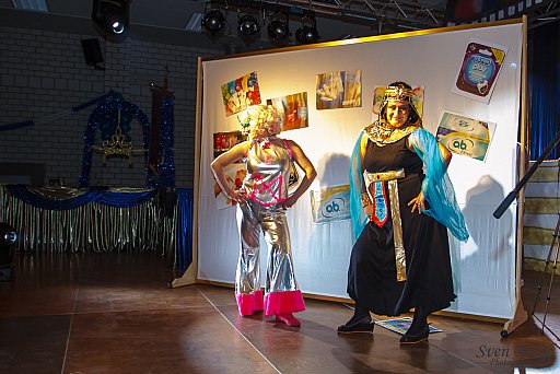 Weiberfastnacht: Bild 7 von 179