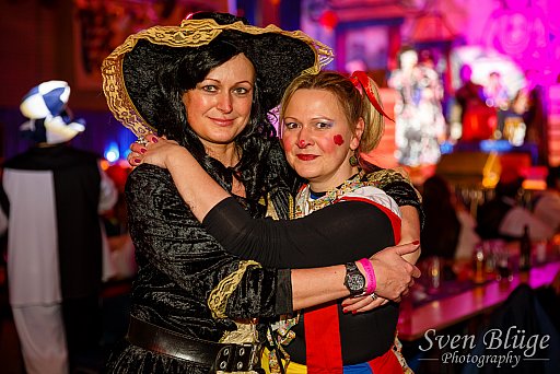Weiberfastnacht: Bild 124 von 177