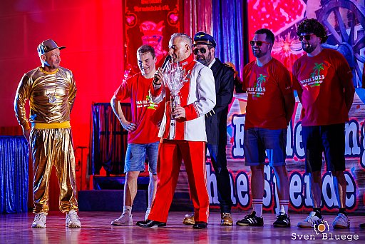 Weiberfastnacht 2023: Bild 32 von 201