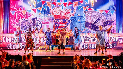 Weiberfastnacht 2023: Bild 125 von 201