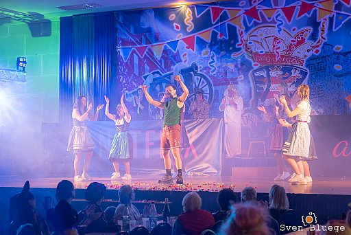 Weiberfastnacht 2024: Bild 112 von 154