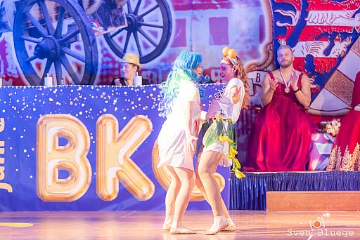 Weiberfastnacht 2025: Bild 64 von 186