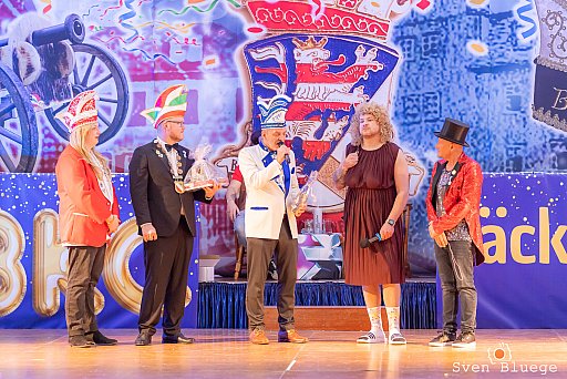 Weiberfastnacht 2025: Bild 127 von 186