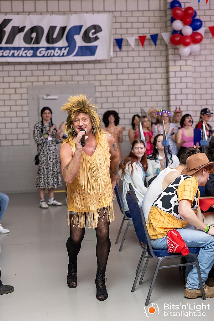 Weiberfastnacht 2026: Bild 9 von 170