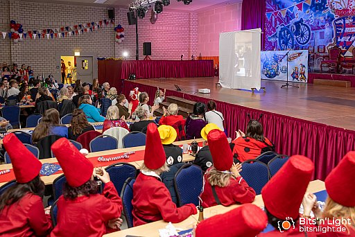 Weiberfastnacht 2026: Bild 8 von 170
