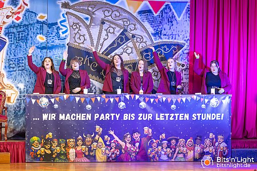 Weiberfastnacht 2026: Bild 13 von 170