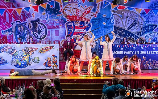 Weiberfastnacht 2026: Bild 24 von 170