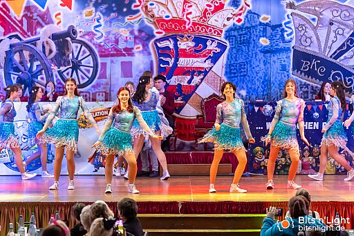 Weiberfastnacht 2026: Bild 28 von 170