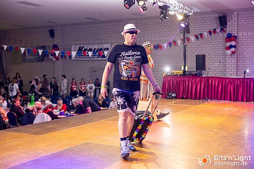Weiberfastnacht 2026: Bild 107 von 170